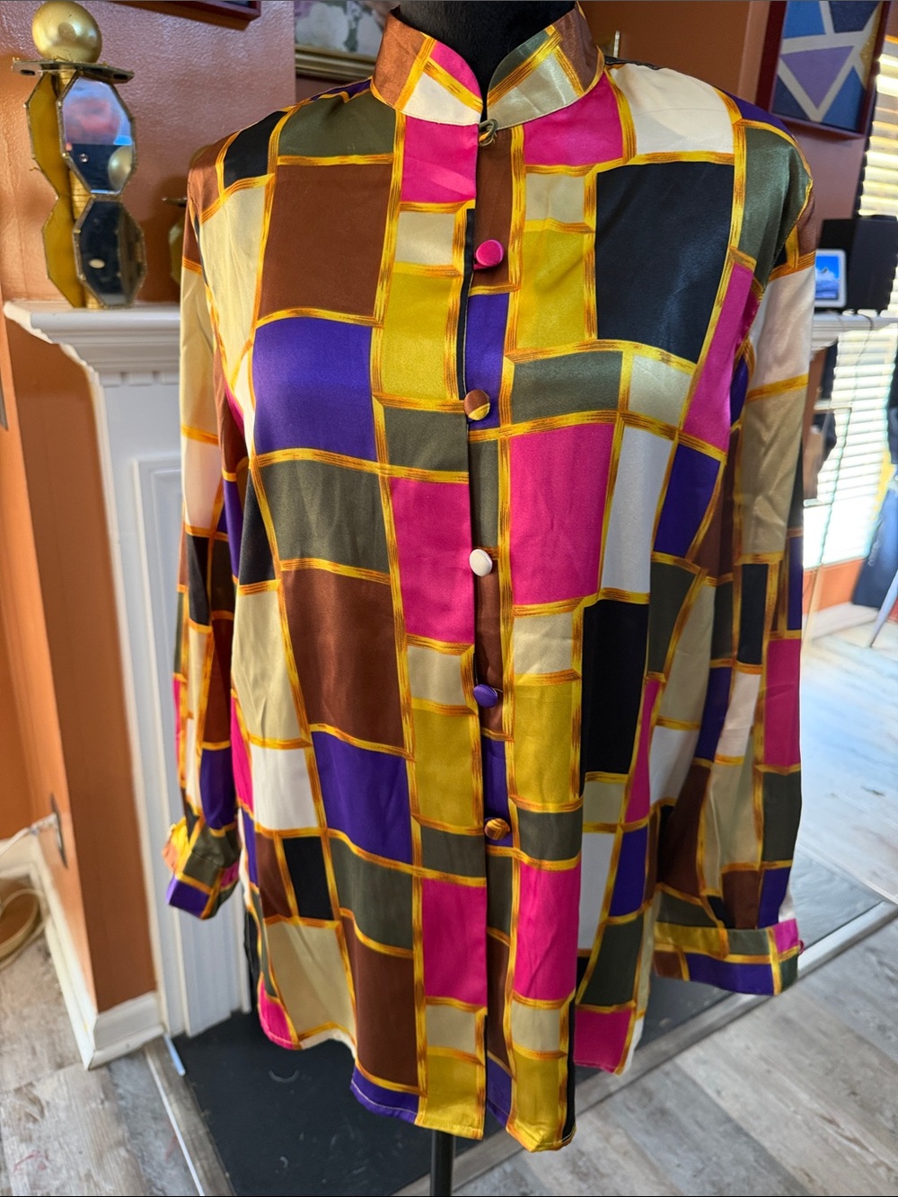 TESS Vintage Vibrant Geometric Silk-Feel Colorblock Button-Up